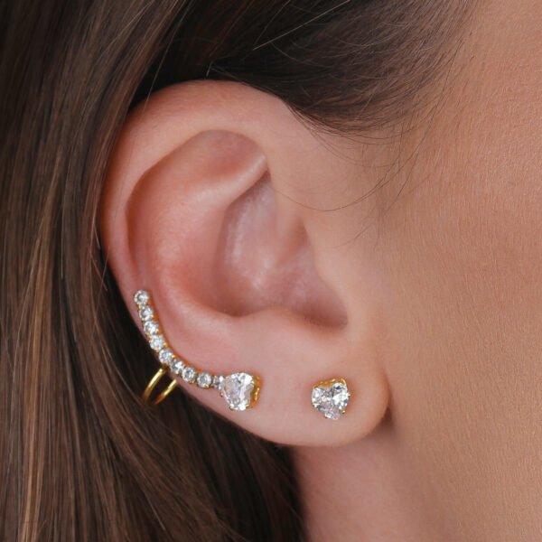 Piercing Dourado Earcuff Coração Cravejado de Zircônia Com Brinco - Imagem 2